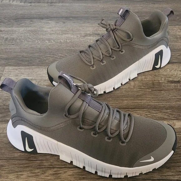**NEW** Nike Free Metcon 6 TB Size 12 Gunsmoke Grey Gray Black White Men's Mens - Picture 11 of 11